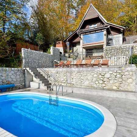 By Riverhill Karlovac Exterior photo